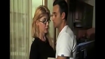 Lady'S Anal Adventure In Italian Porn